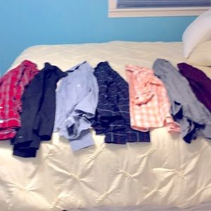 Total of 7 size large button down shirts for a man in excellent condition